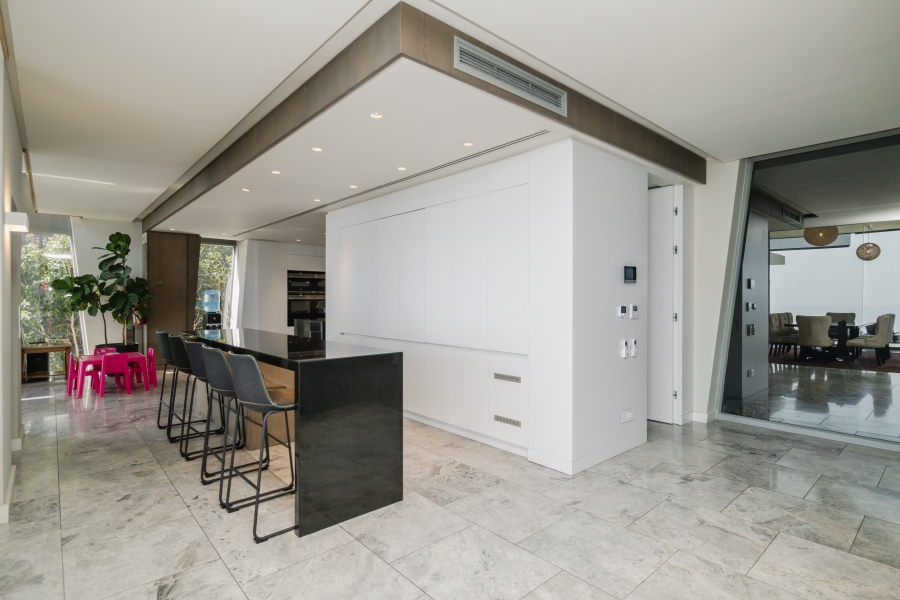 4 Bedroom Property for Sale in Fresnaye Western Cape